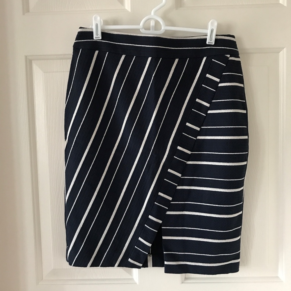 Loft striped pencil skirt, 8 NWT